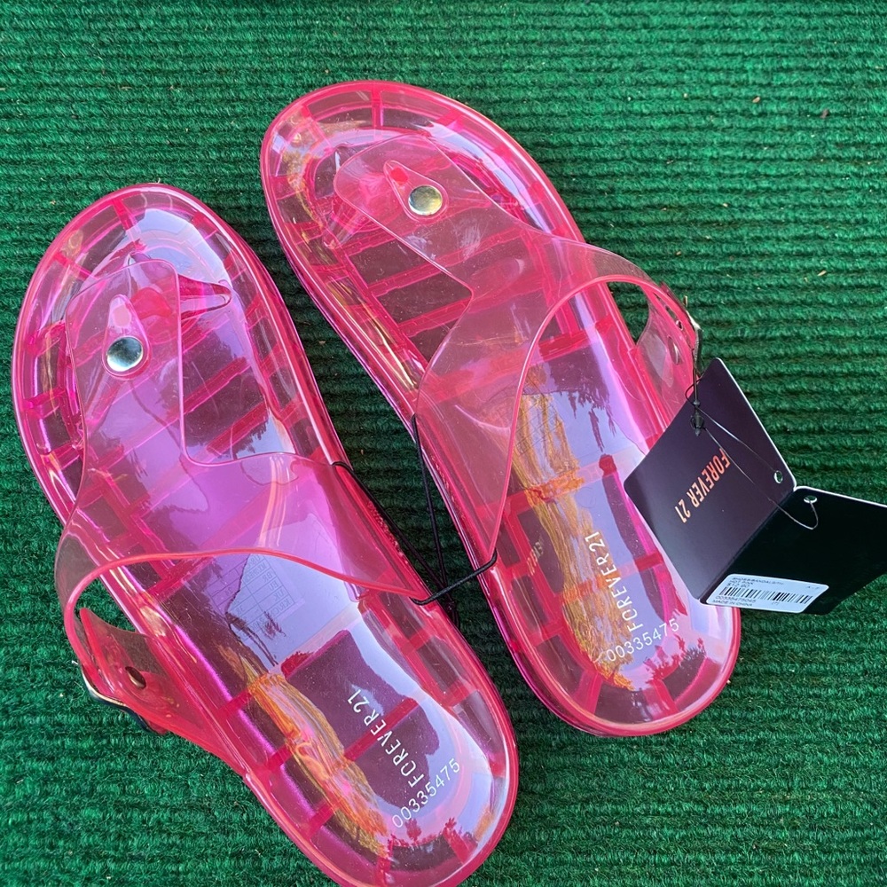 Sandals - Picture 2 of 3